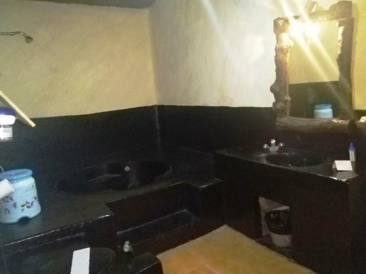 Guhantara Kaglipur Ngoại thất bức ảnh